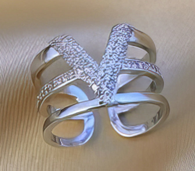 Letter V Shaped Adjustable Ring in Silver