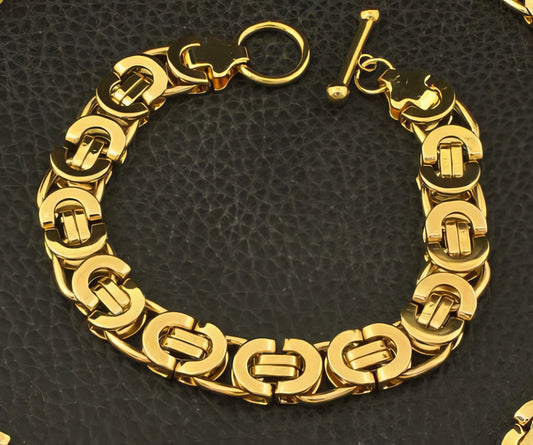 Fashion Link Stainless Steel Bracelet in Gold