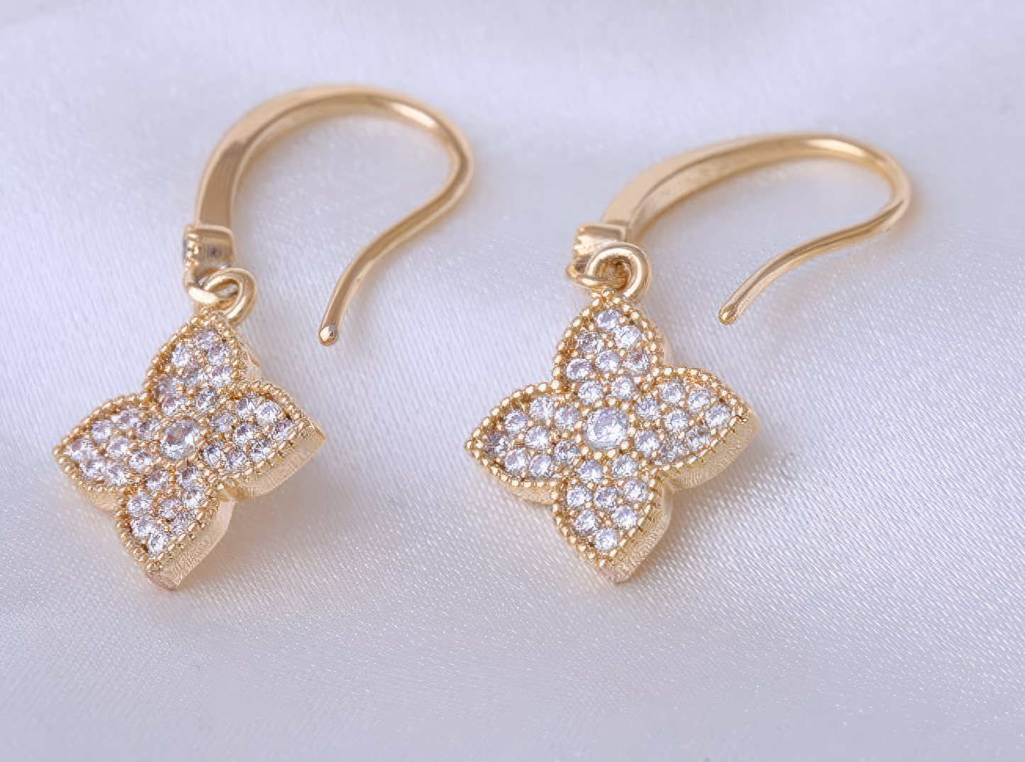 Trendy Four-Leaf Clover Cubic Zirconia Earrings