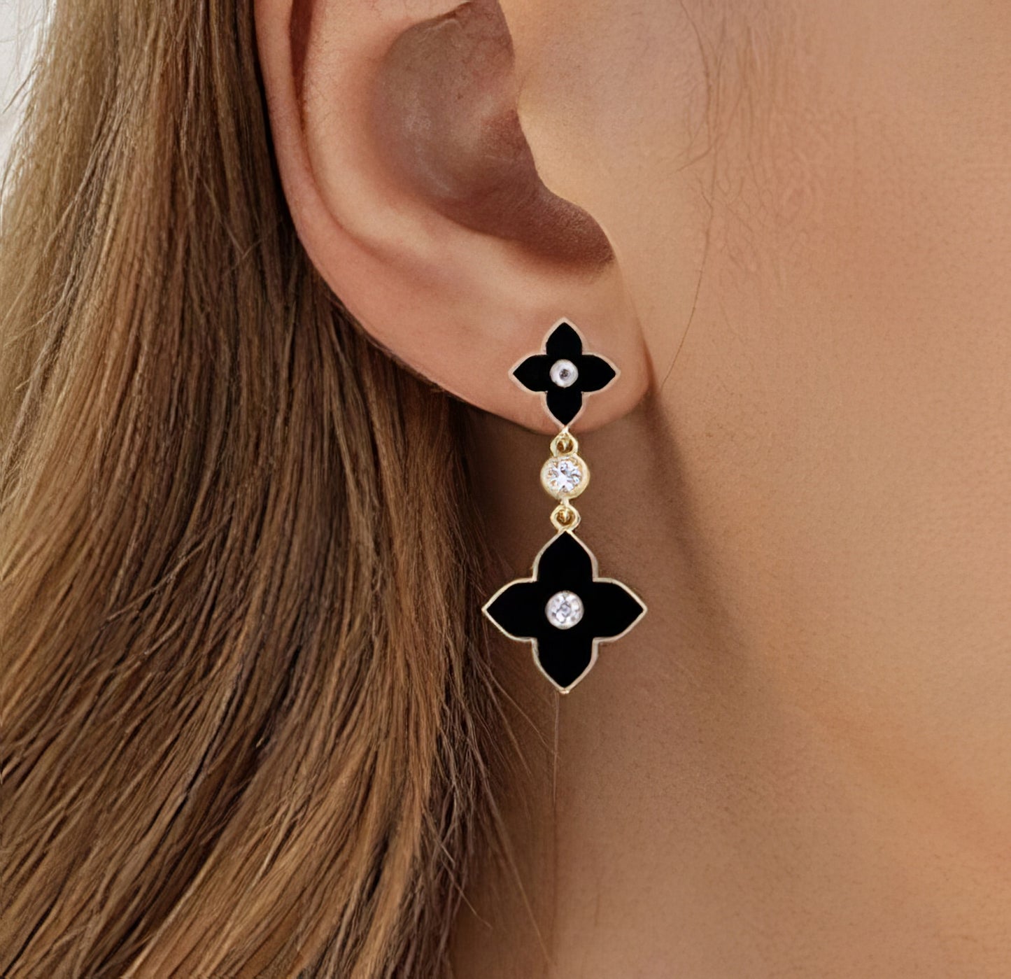 Four Leaf Clover Dangle Earring