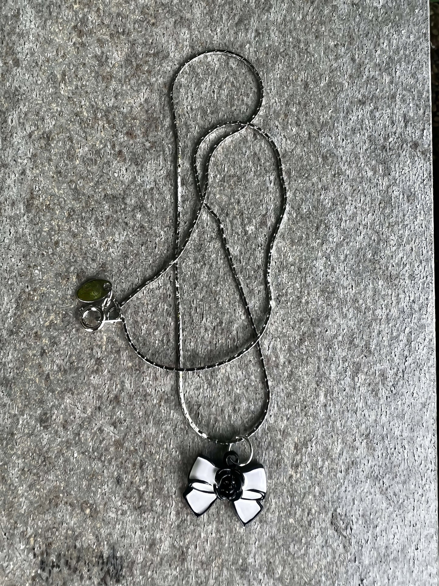 Chic Flower Bow Enamel Charm Pendant Necklace in White Black and Silver