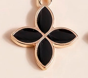 Enamel Flower Four Leaf Clover Pendant Necklace in Black