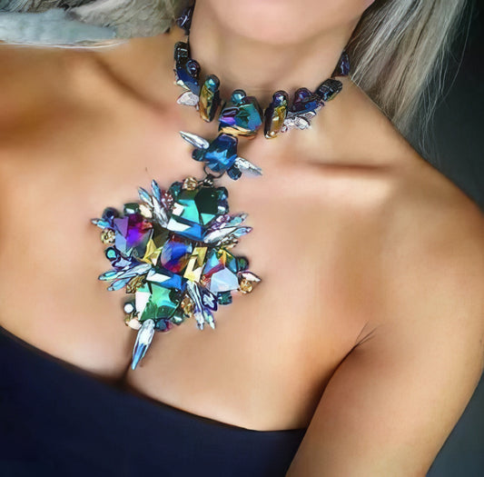 Stunning Geometric Crystal Choker Necklace