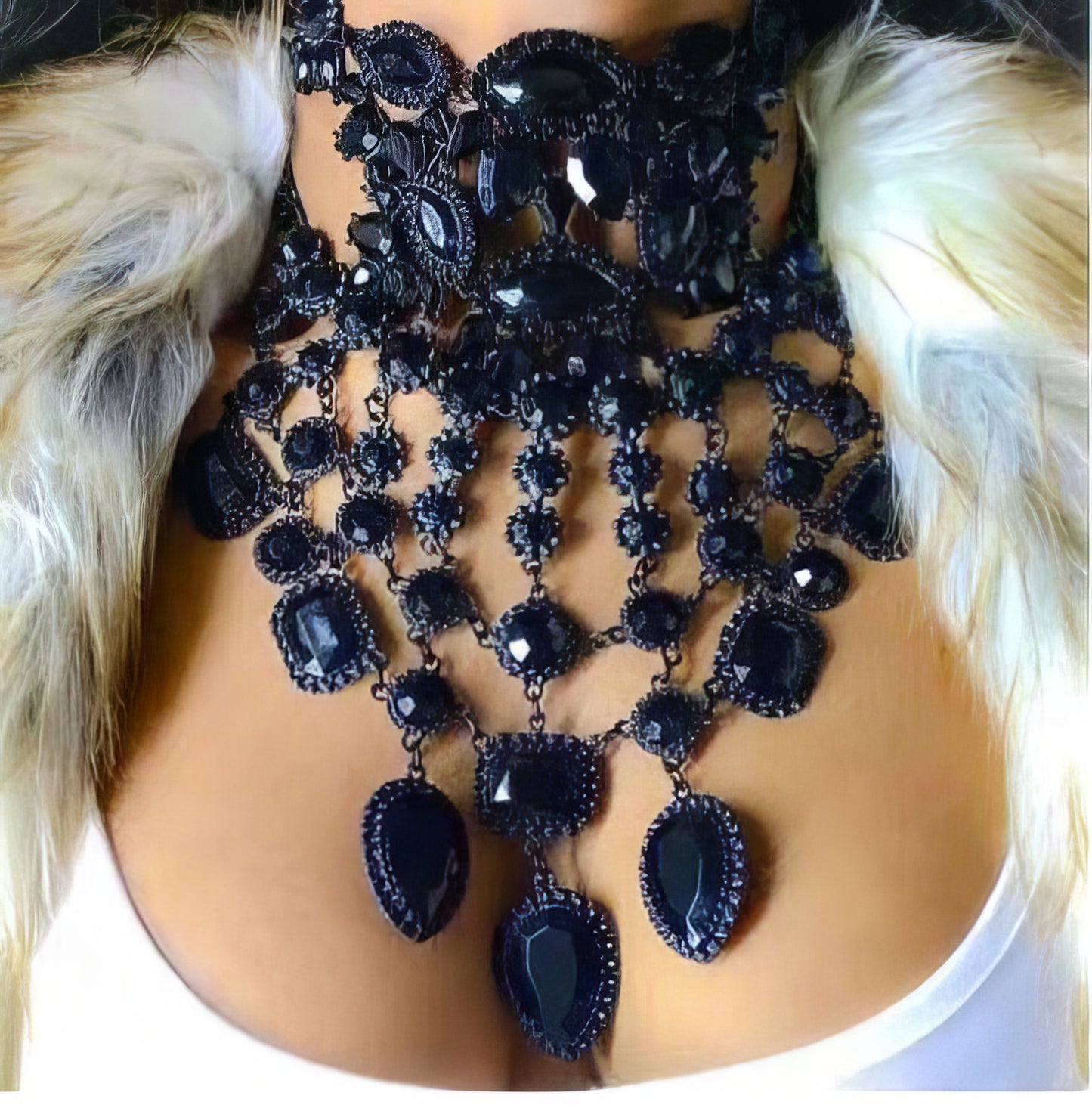 Rhinestone Crystal Bead Collar Choker Necklace in Black