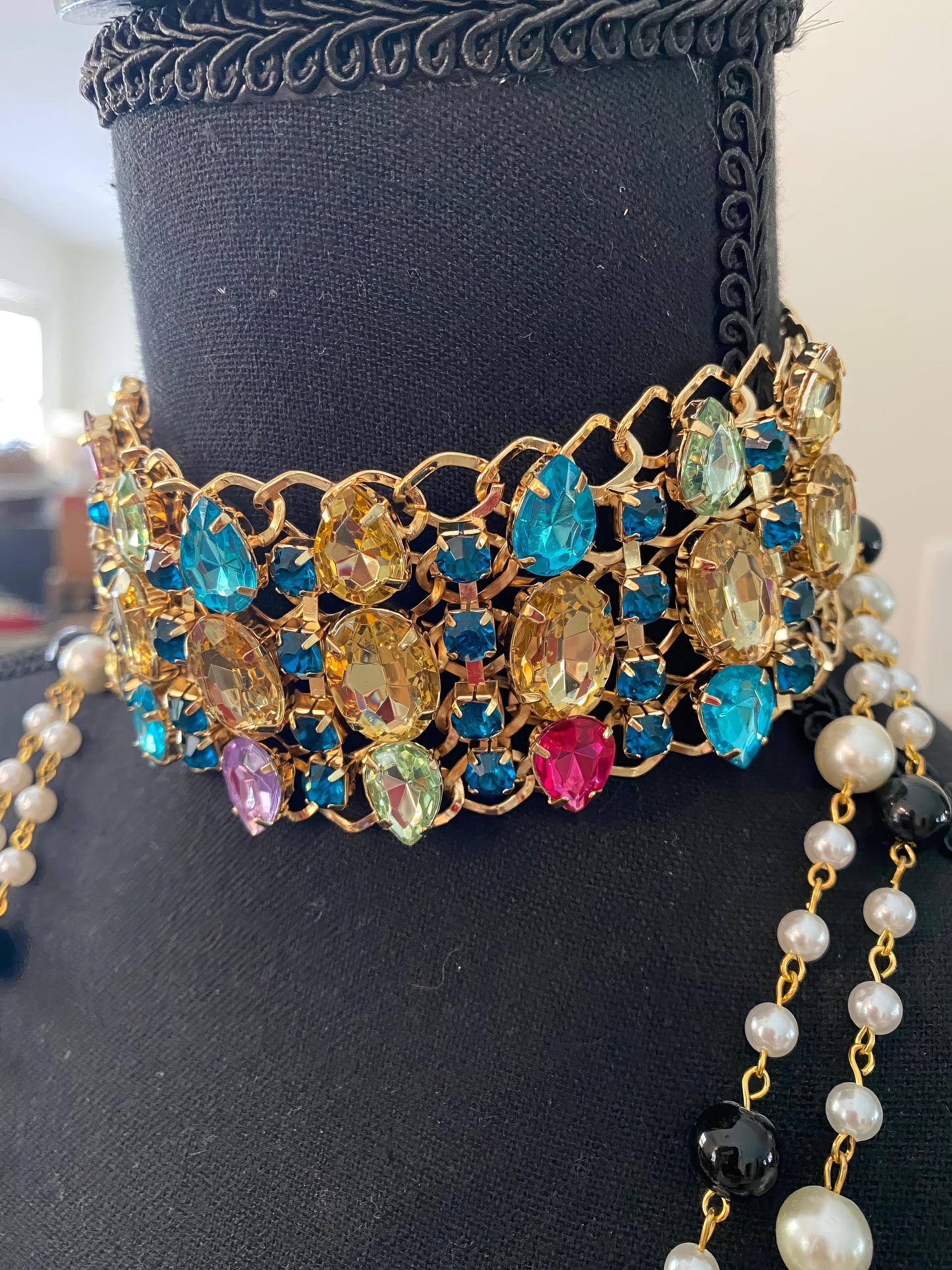 Luxury Multi-Color Crystal Choker Necklace