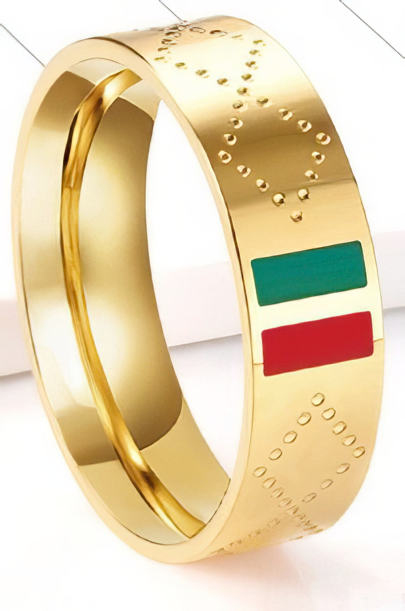 Green and Red Striped Enamel Ring in Gold 789